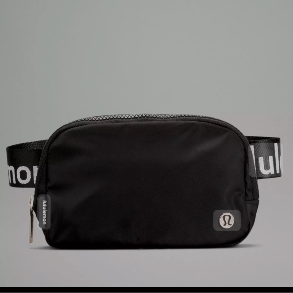 Lululemon Everywhere Belt Bag, Black with White Wordmark, NWT
